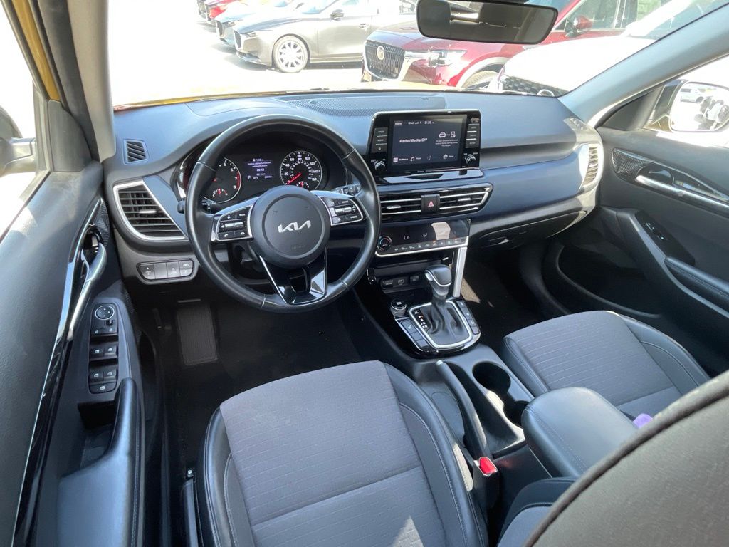 Certified Used 2023 Starbright Yellow/Black Roof Kia S image 14