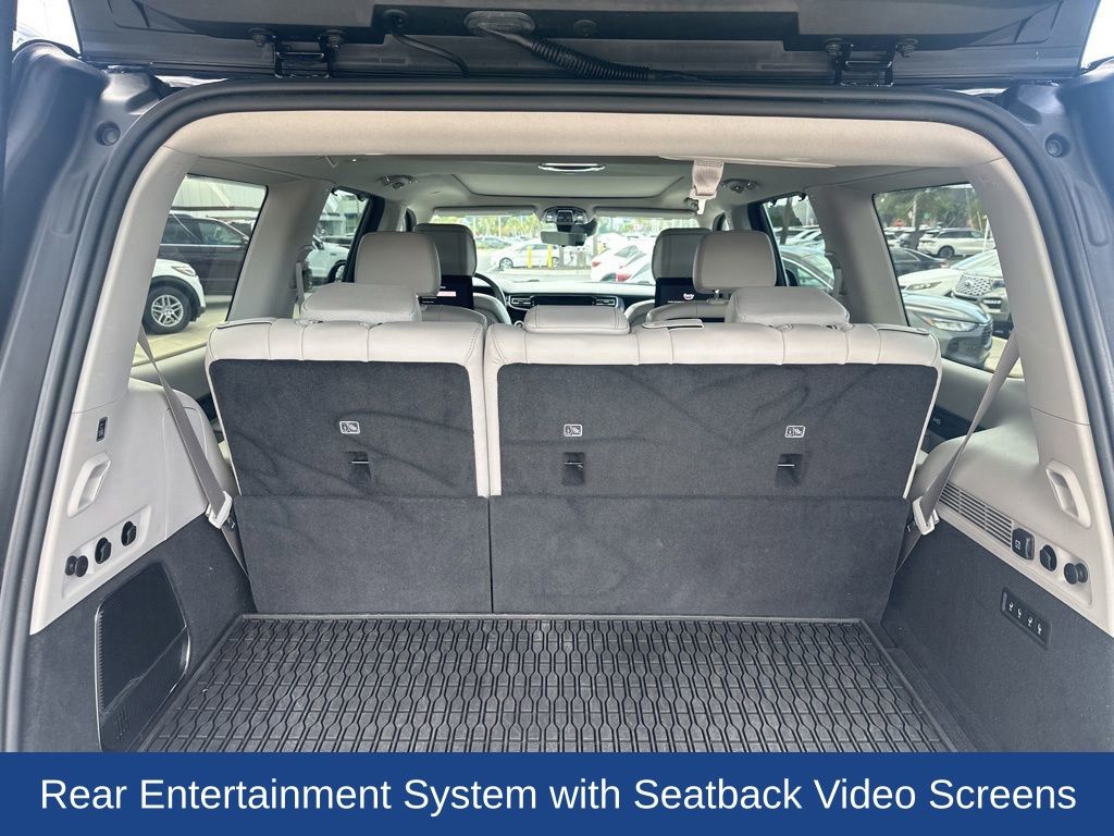 2023 Jeep Grand Wagoneer Base