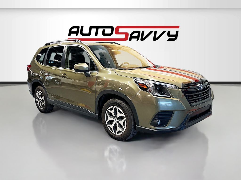 2023 Subaru Forester Premium's photo