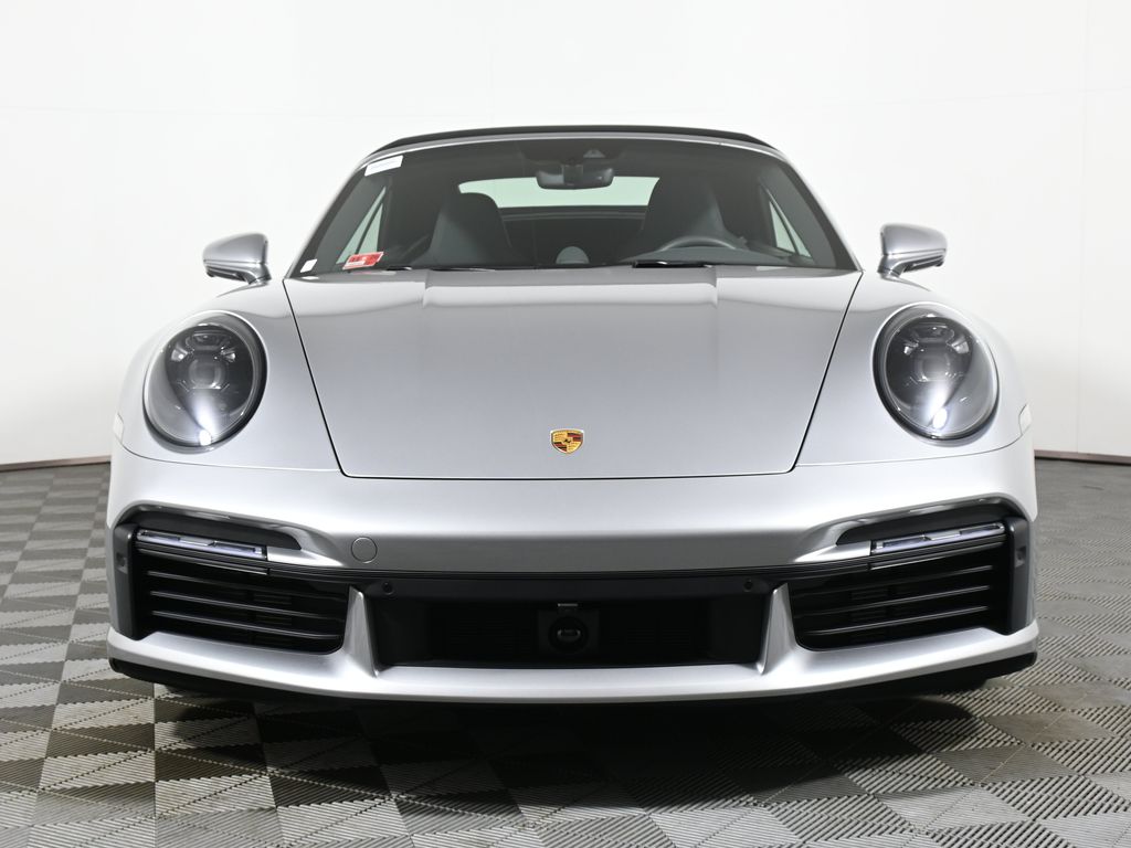 2022 Porsche 911 Turbo S 10