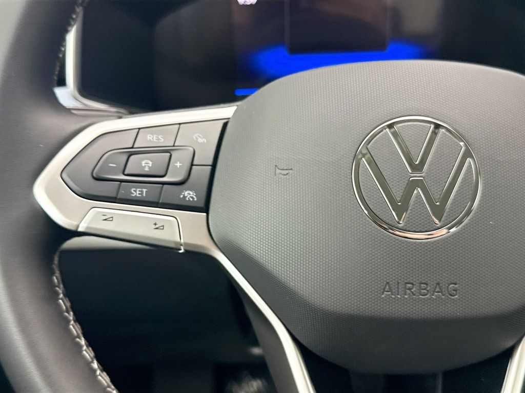 Thumbnail: 2026 Volkswagen Taos - 11
