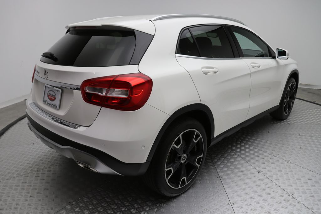 2020 Mercedes-Benz GLA 250 8