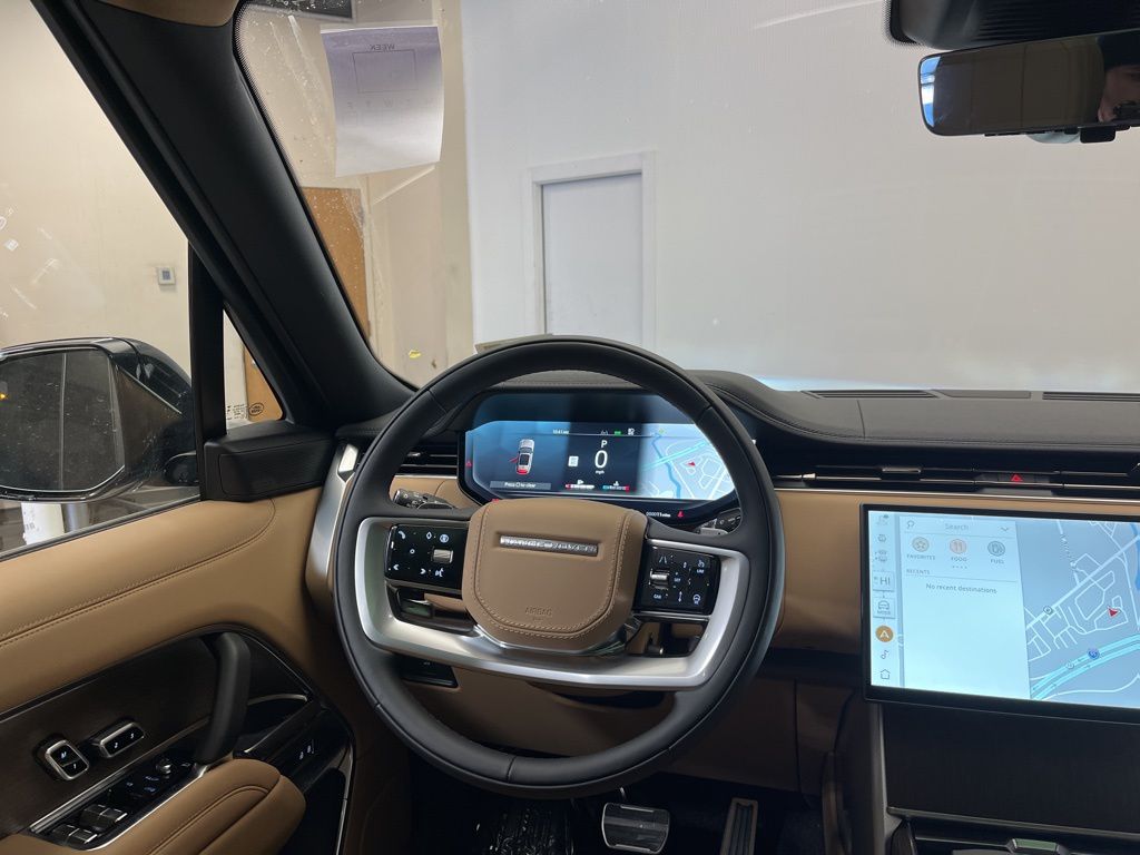 Thumbnail: 2026 Land Rover Range Rover - 25