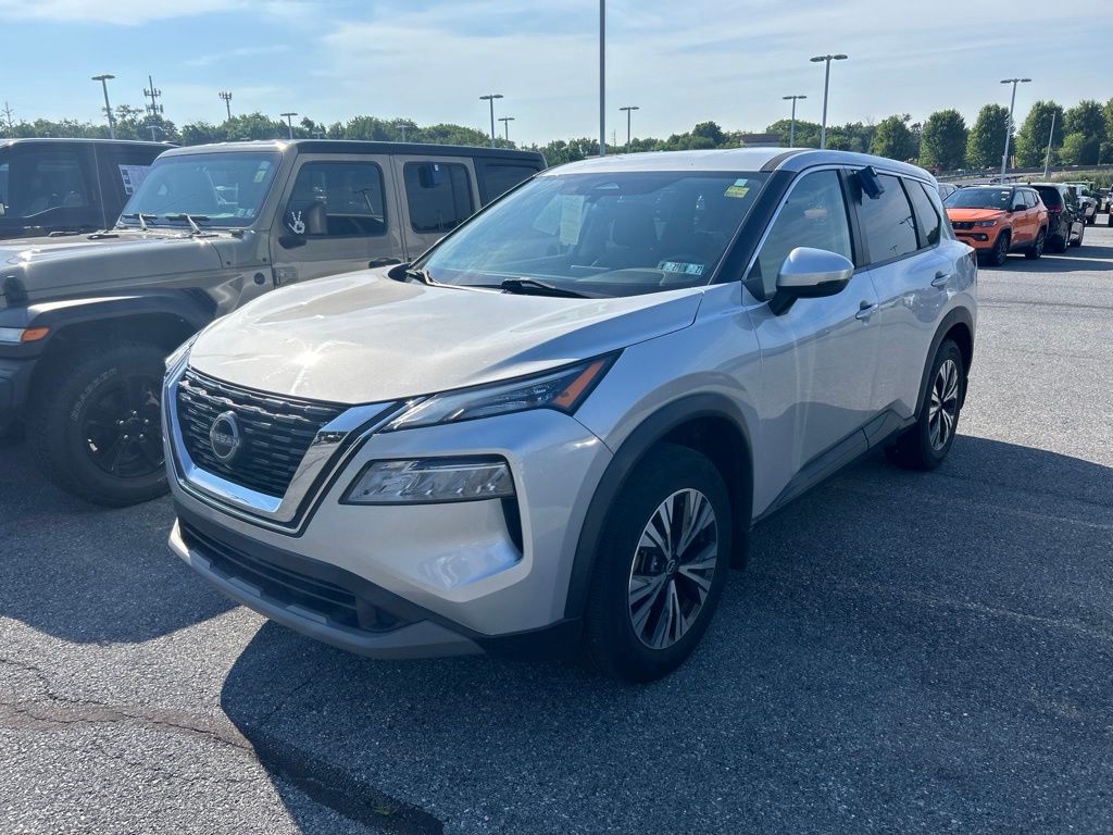 2022 Nissan Rogue — photo 1