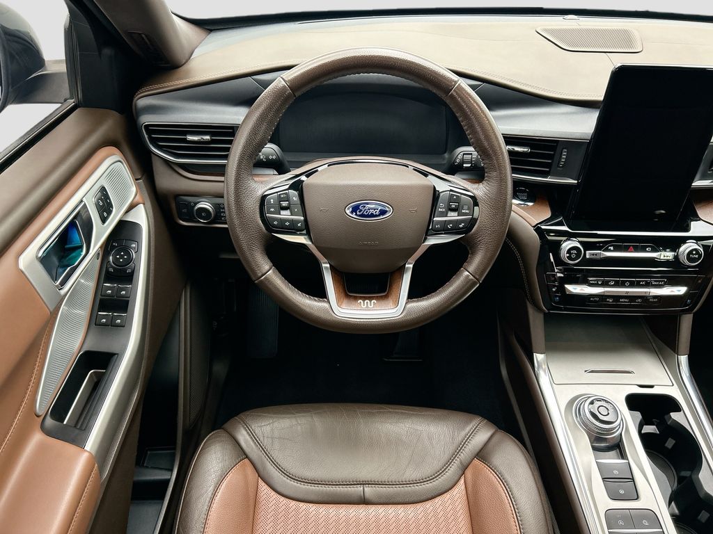 Thumbnail: 2022 Ford Explorer - 10