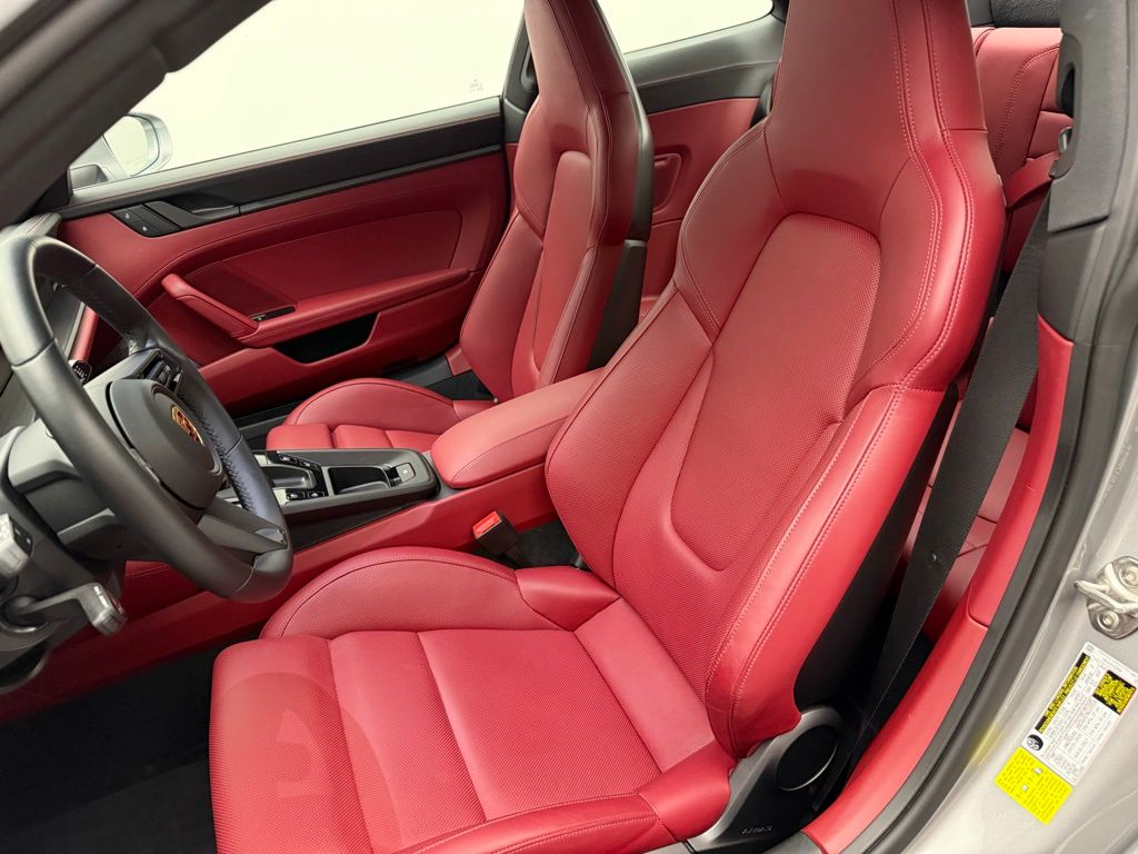 Thumbnail: 2023 Porsche 911 - 5