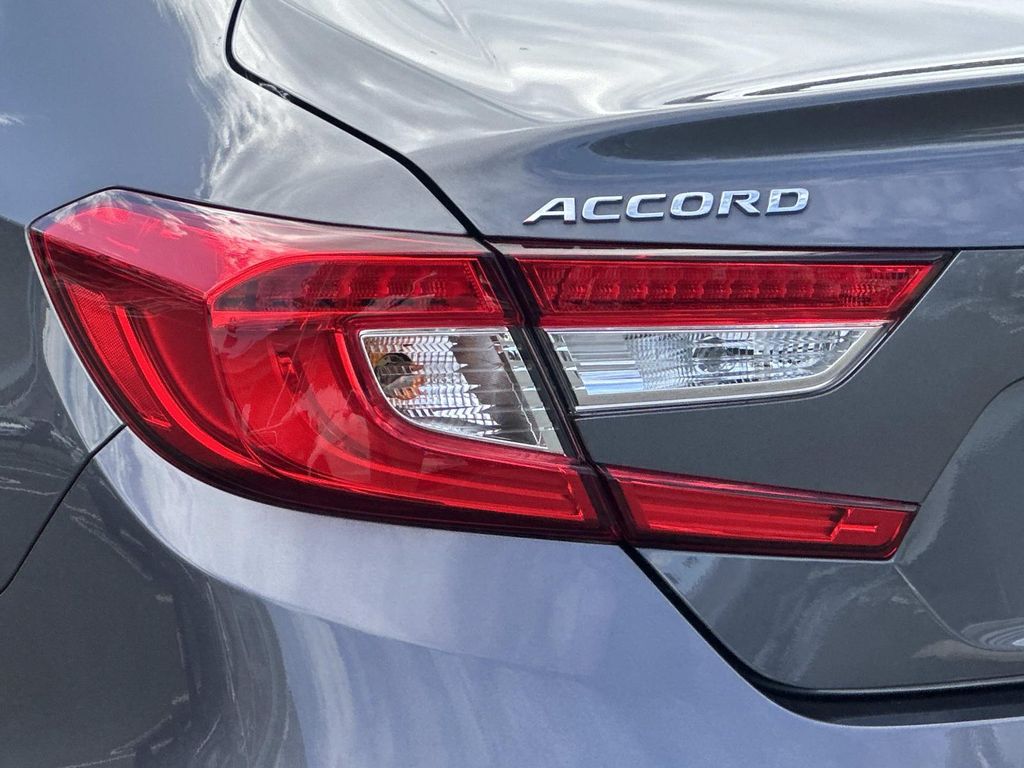 Thumbnail: 2022 Honda Accord - 16