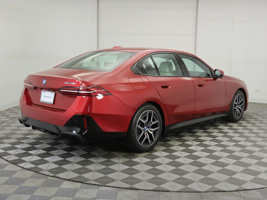 Thumbnail: 2025 BMW i5 - 7