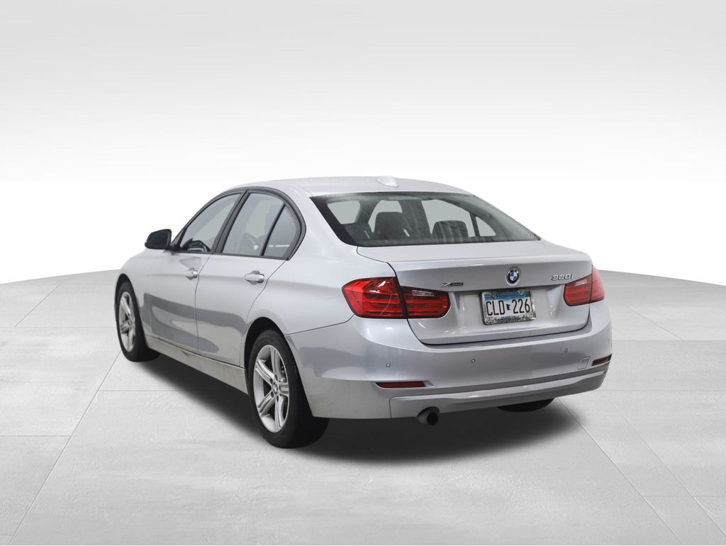 2015 BMW 3 Series 320i xDrive 3