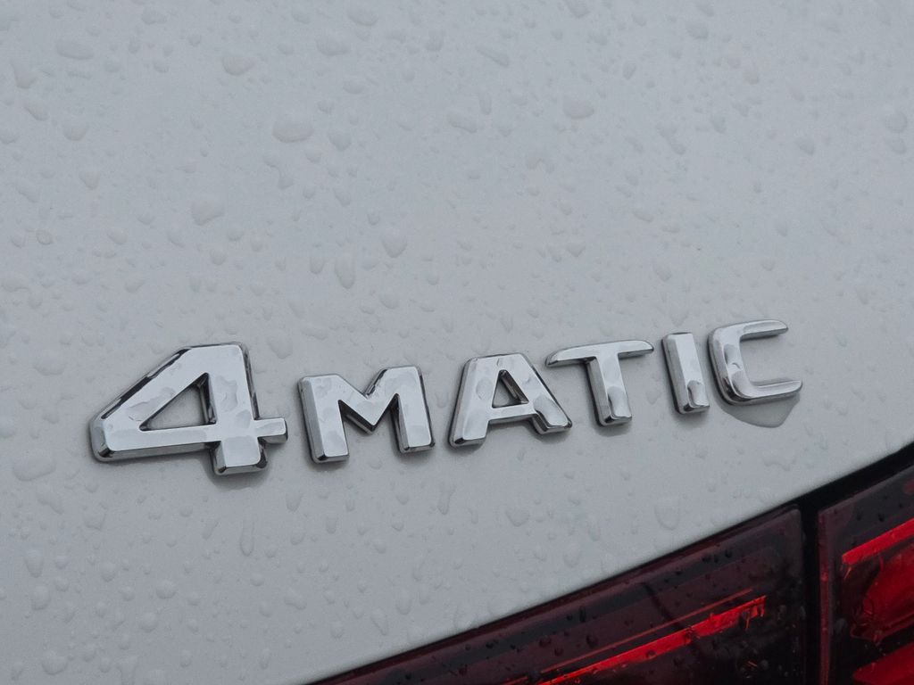 New 2026 White Mercedes-Benz GLA 250 image 5