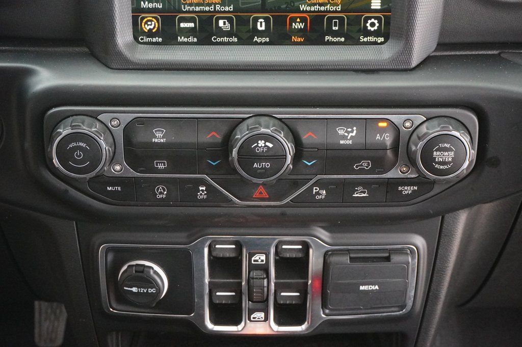 Used Car 2023 Jeep Gladiator  High Altitude For Sale Under $35,000 In Weatherford, Texas