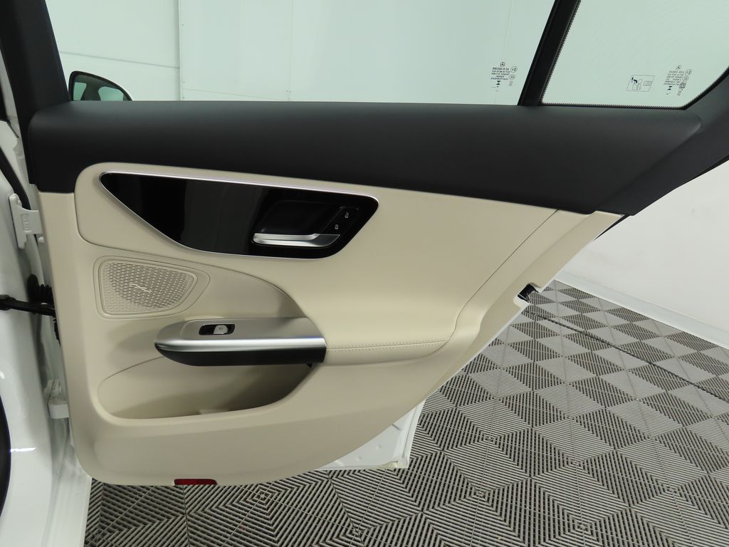 2025 Mercedes-Benz C-Class C 300 27