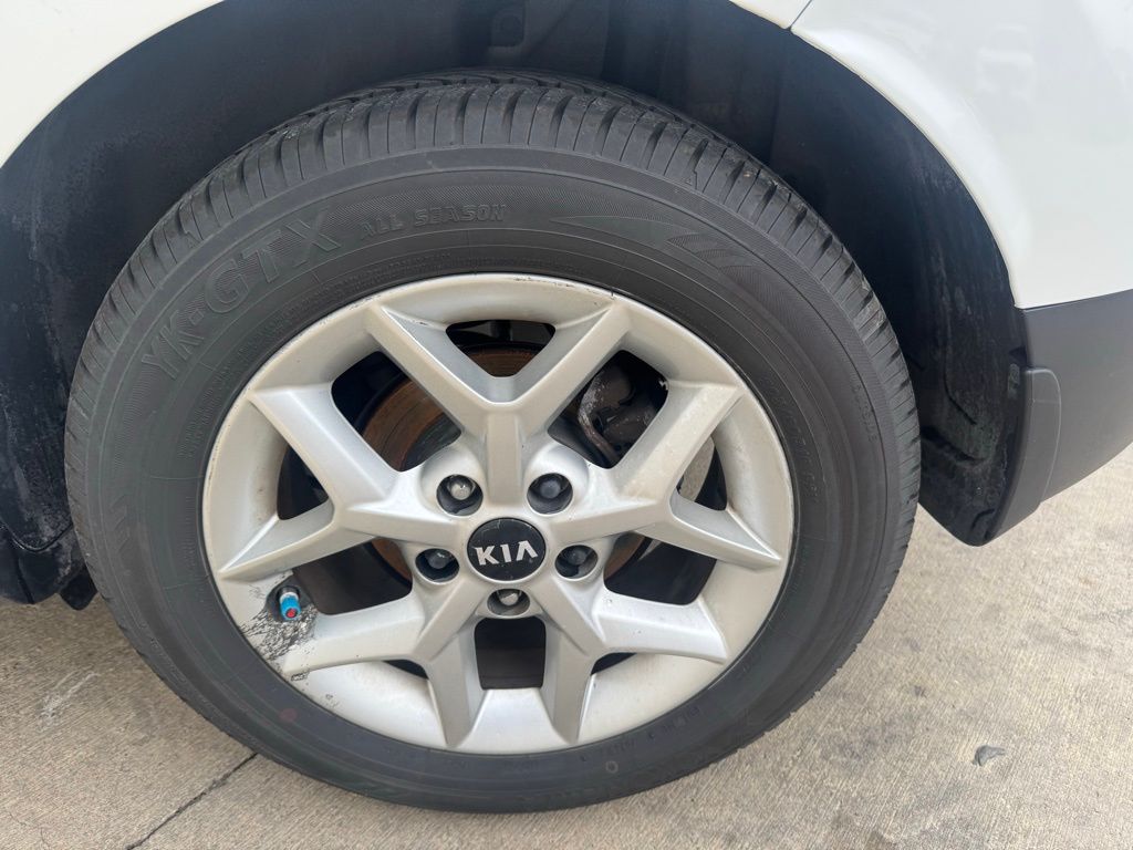 Used Car 2020 Kia Soul  S For Sale Under $12,000 In Georgetown, Texas