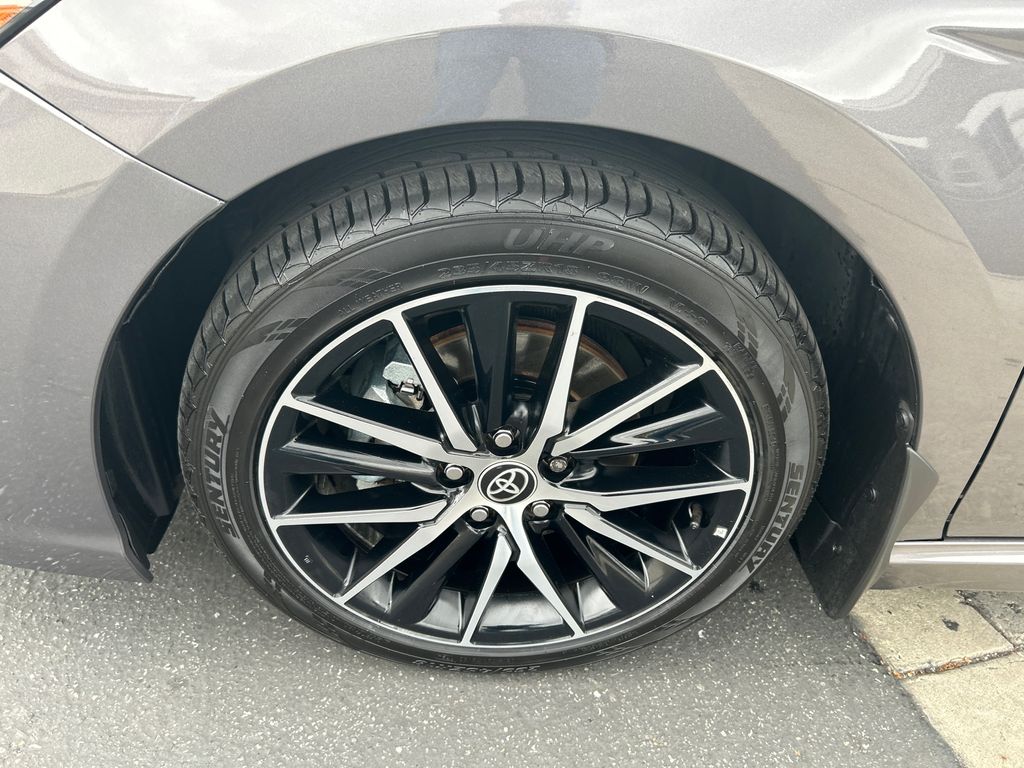 2023 Toyota Camry SE 3