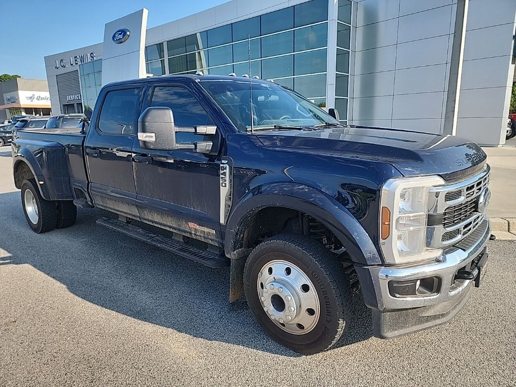 2025 Ford F-450 Super Duty XLT
