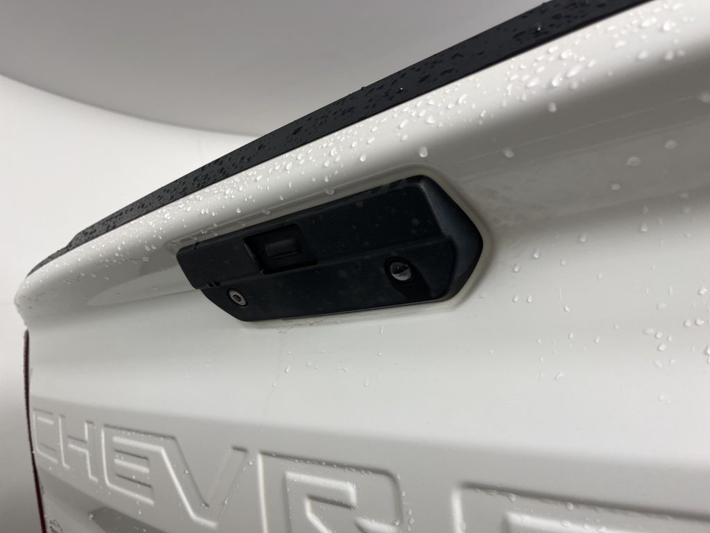 Thumbnail: 2021 Chevrolet Silverado 1500 - 11