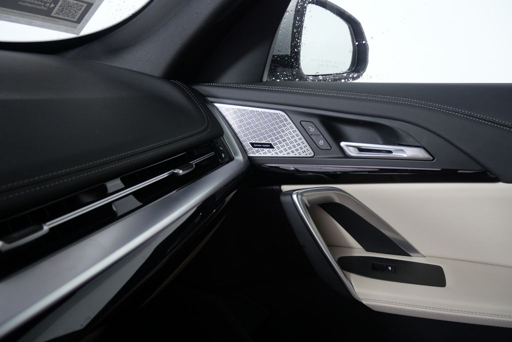 2024 BMW X1 xDrive28i 25