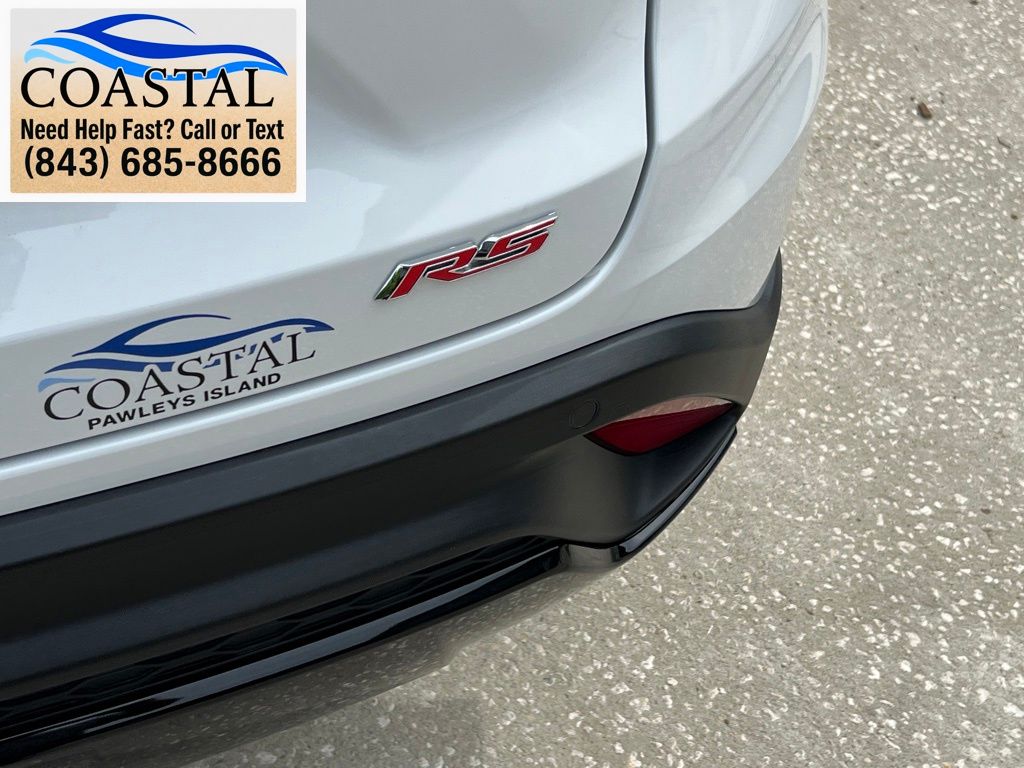 2026 Chevrolet Trax 1RS White at Stokes Honda North