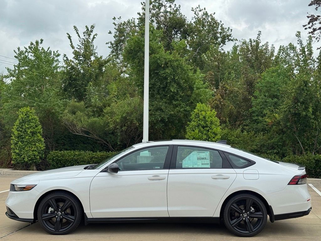 2026 Honda Accord Hybrid Sport-L  at Community Honda