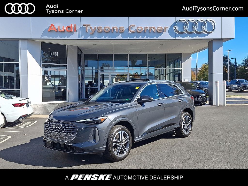 Thumbnail: 2025 Audi Q5 - 1