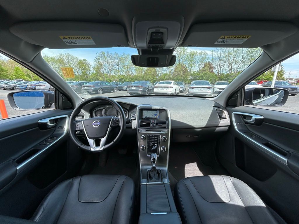 2015 Volvo XC60 T6 11