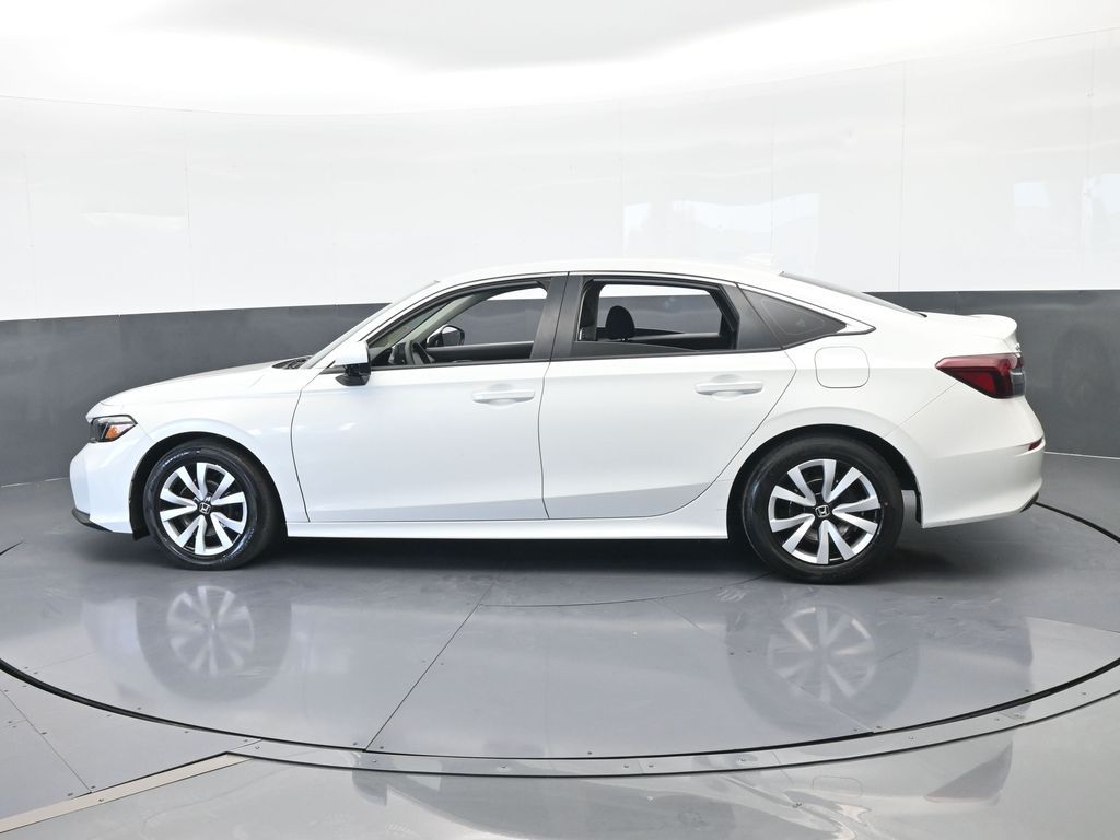 Used 2025 Platinum White Pearl Honda LX image 3