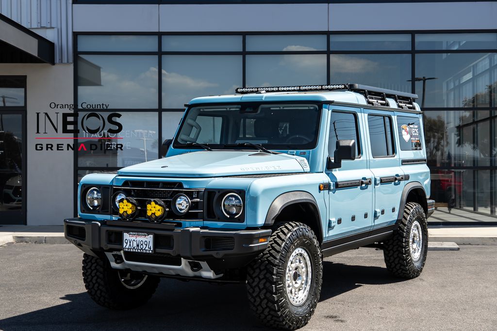 2025 INEOS Grenadier Station Wagon BLUEY