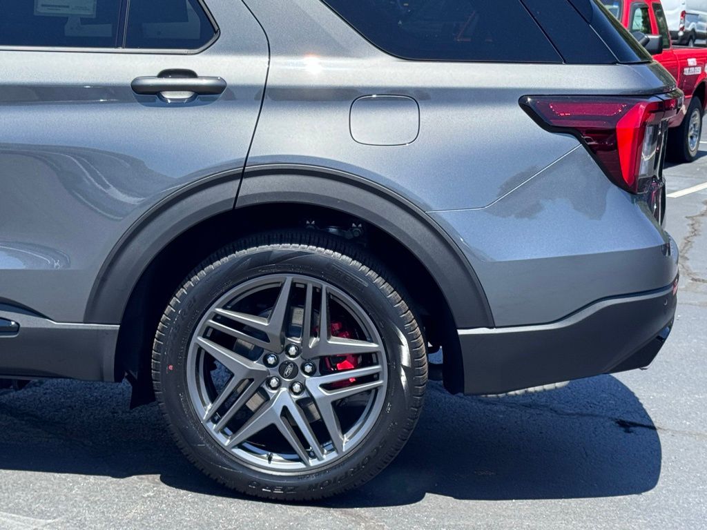 FordExplorer41