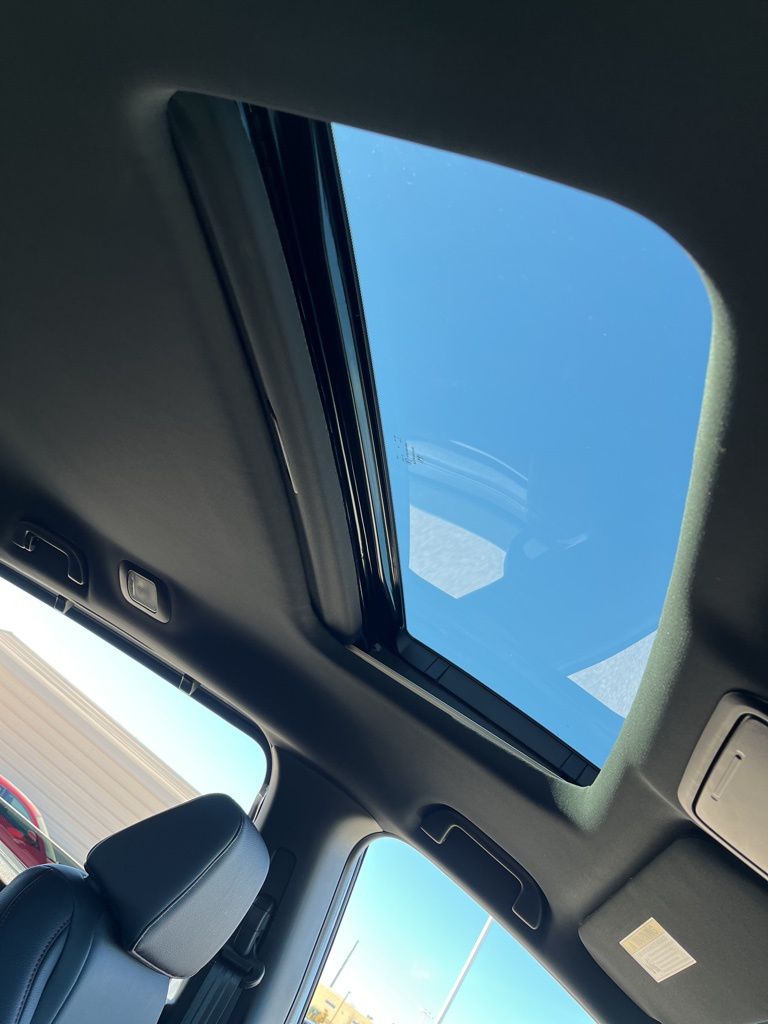 Thumbnail: 2026 Honda Odyssey - 32