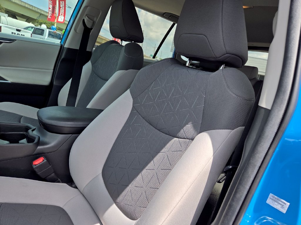 Used 2021 Toyota RAV4 SUV