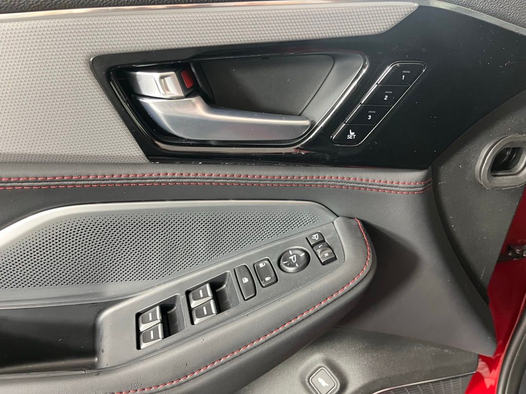 Thumbnail: 2026 Acura MDX - 25