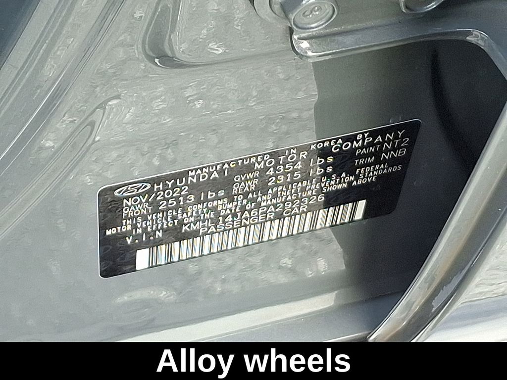 Thumbnail: 2023 Hyundai Sonata - 29