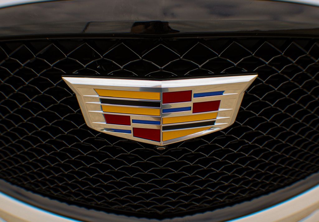 Exterior 8