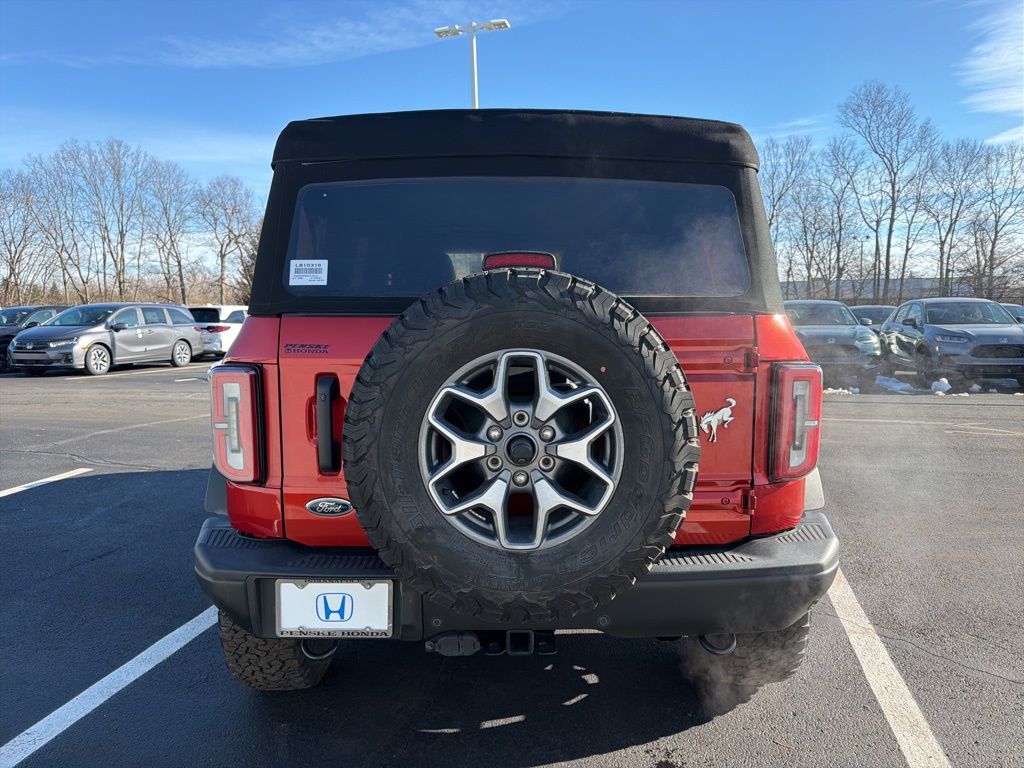 Thumbnail: 2022 Ford Bronco - 4