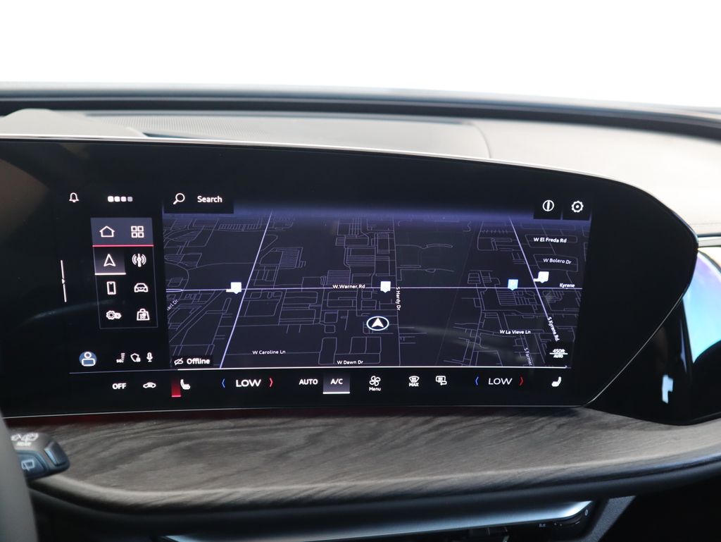 Thumbnail: 2025 Audi Q5 - 17