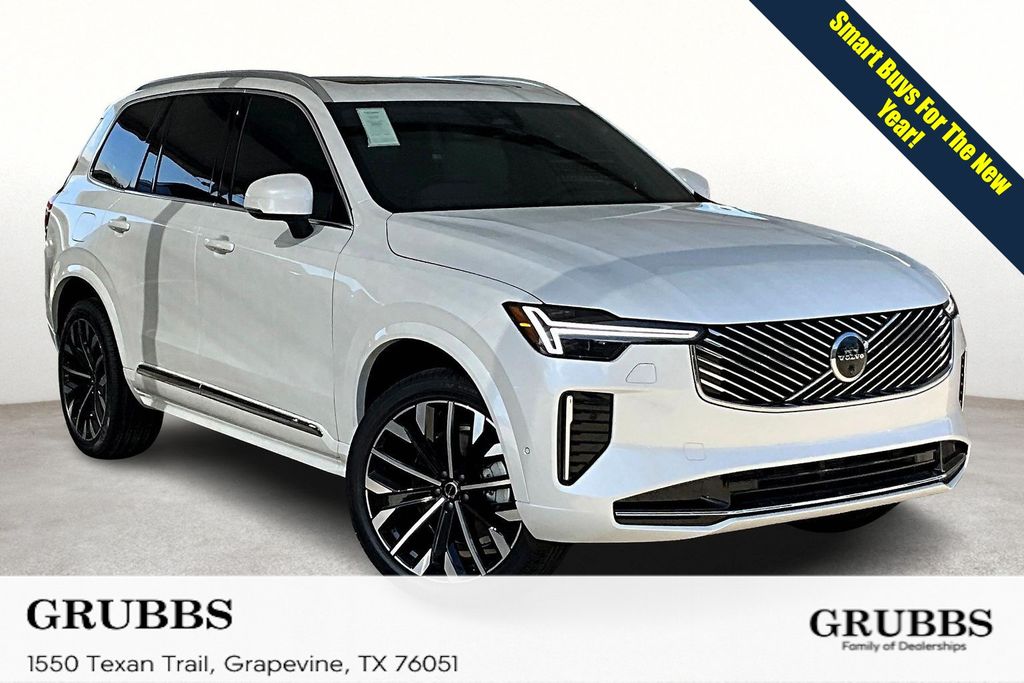 2026 Volvo XC90 B5 Plus 7-Passenger AWD