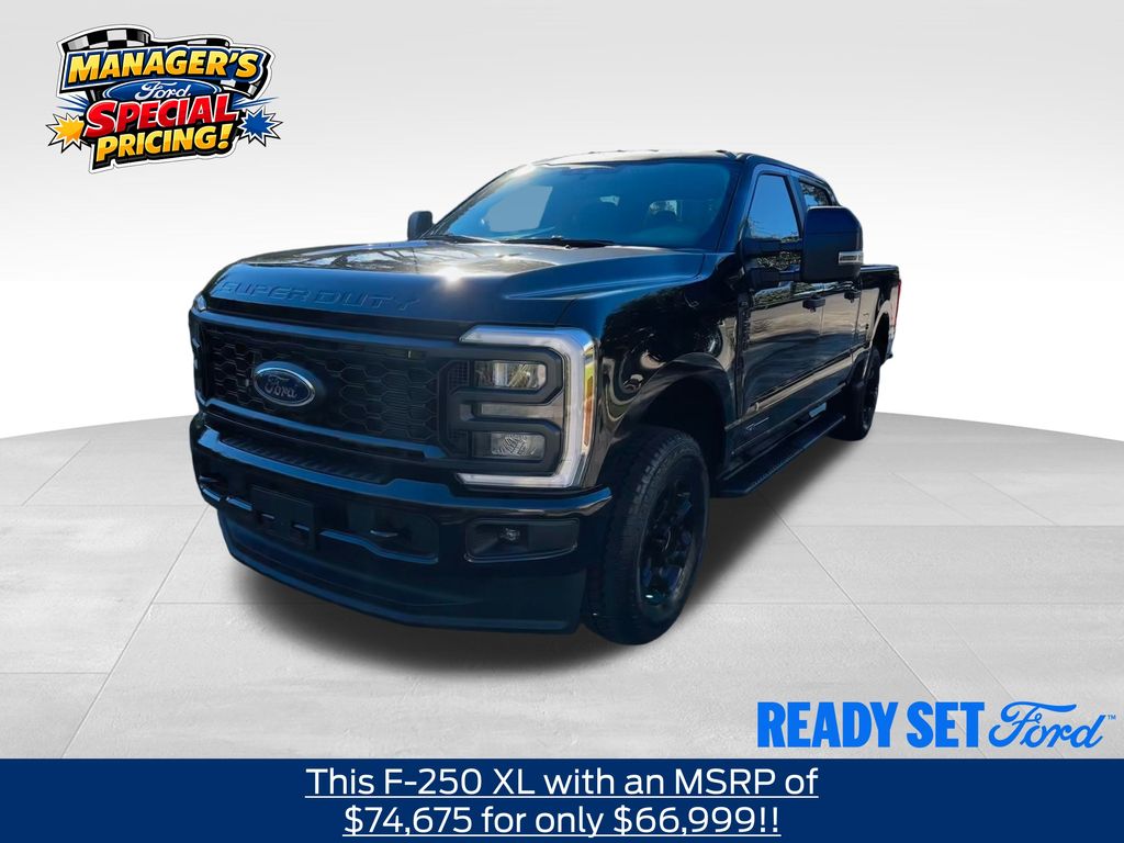 2026 Ford F-250 Super Duty XL Crew Cab 4WD