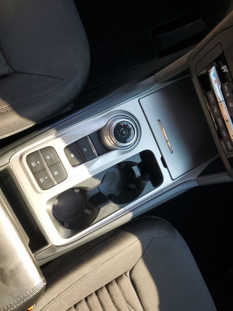 Used Car 2020 Ford Explorer  Xlt For Sale Under $25,000 In Austin, Texas