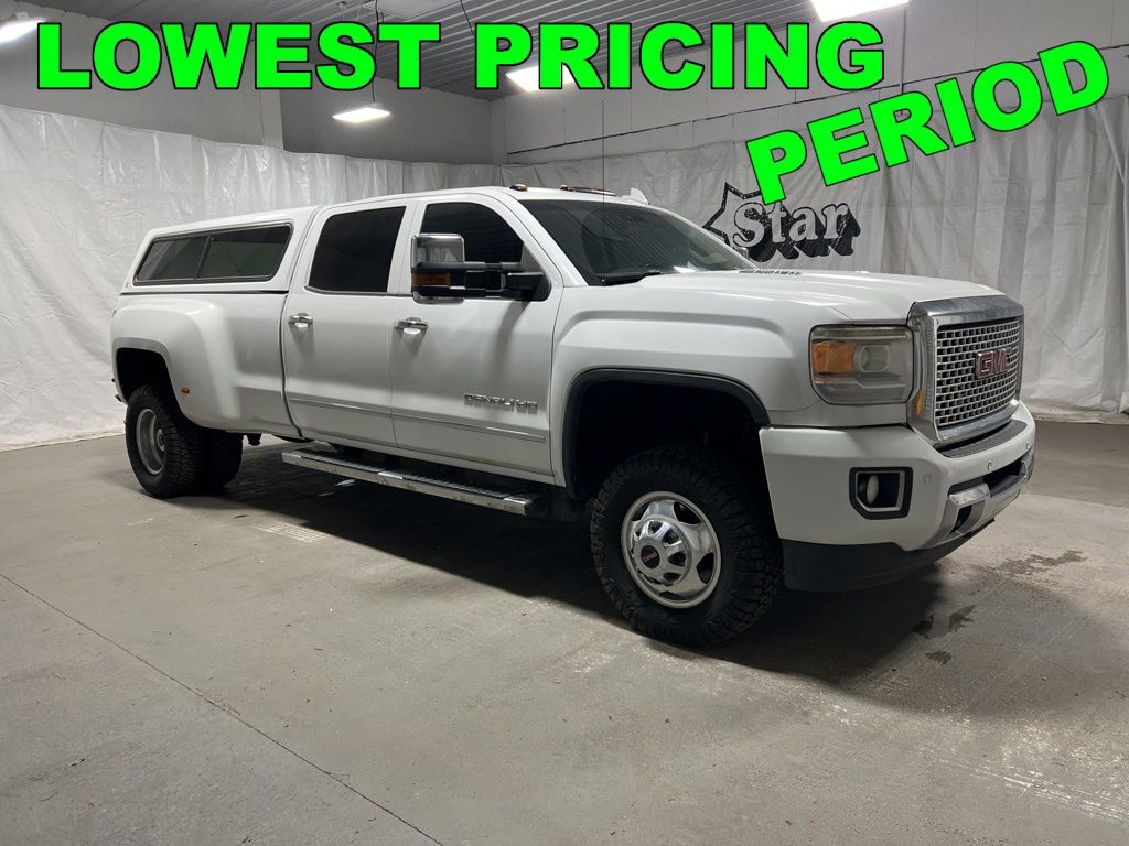 2016 GMC Sierra 3500HD Denali Crew Cab LB DRW 4WD