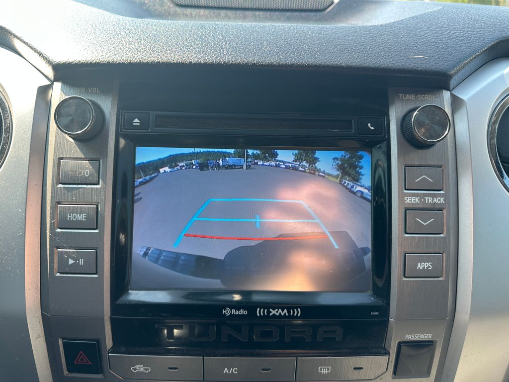2017 Toyota Tundra SR5
