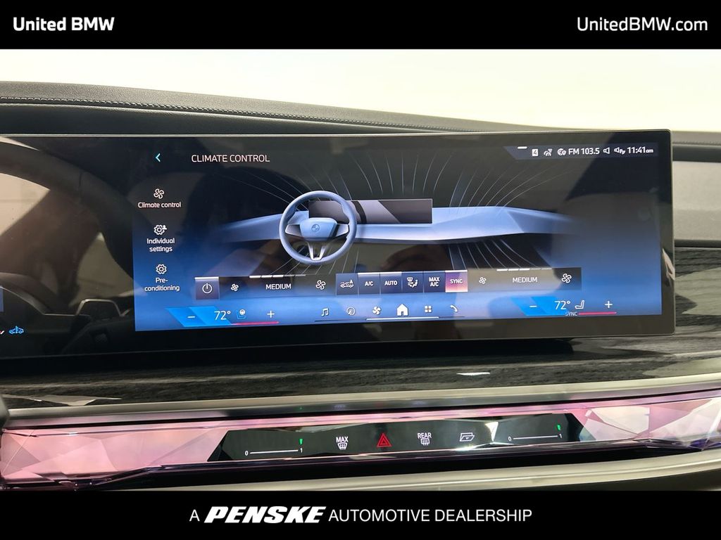 Thumbnail: 2025 BMW 7 Series - 19