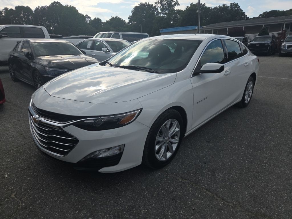 2024 Chevrolet Malibu 1LT's photo