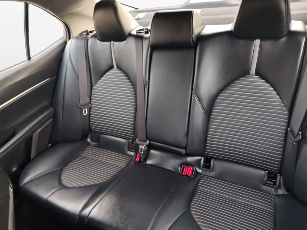 Used Car 2020 Toyota Camry  Se For Sale Under $20,000 In Austin, Texas