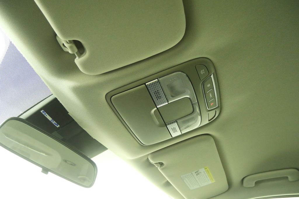 Thumbnail: 2022 Kia Telluride - 22