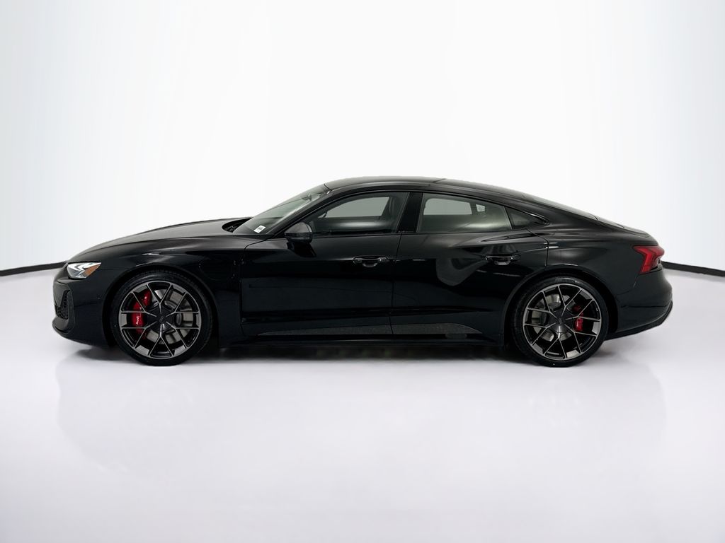 Thumbnail: 2026 Audi RS e-tron GT - 8
