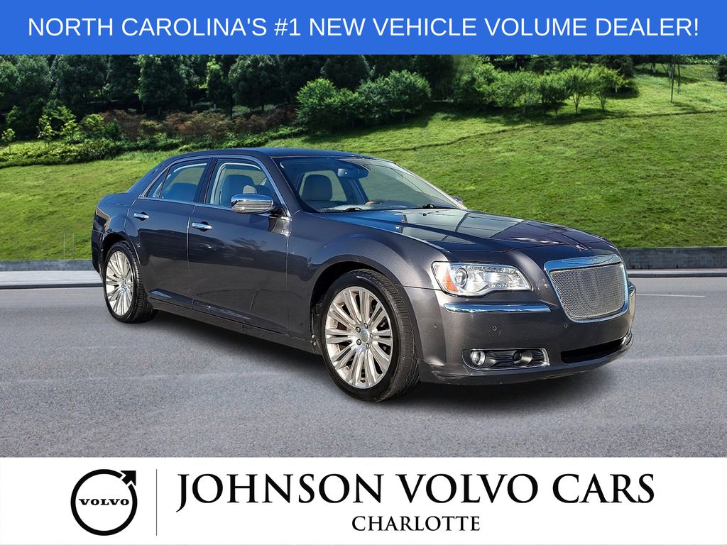 Gray (Granite Crystal Metallic Clearcoat) 2013 Chrysler 300 Sedan Rear-Wheel Drive 8-Speed Automatic