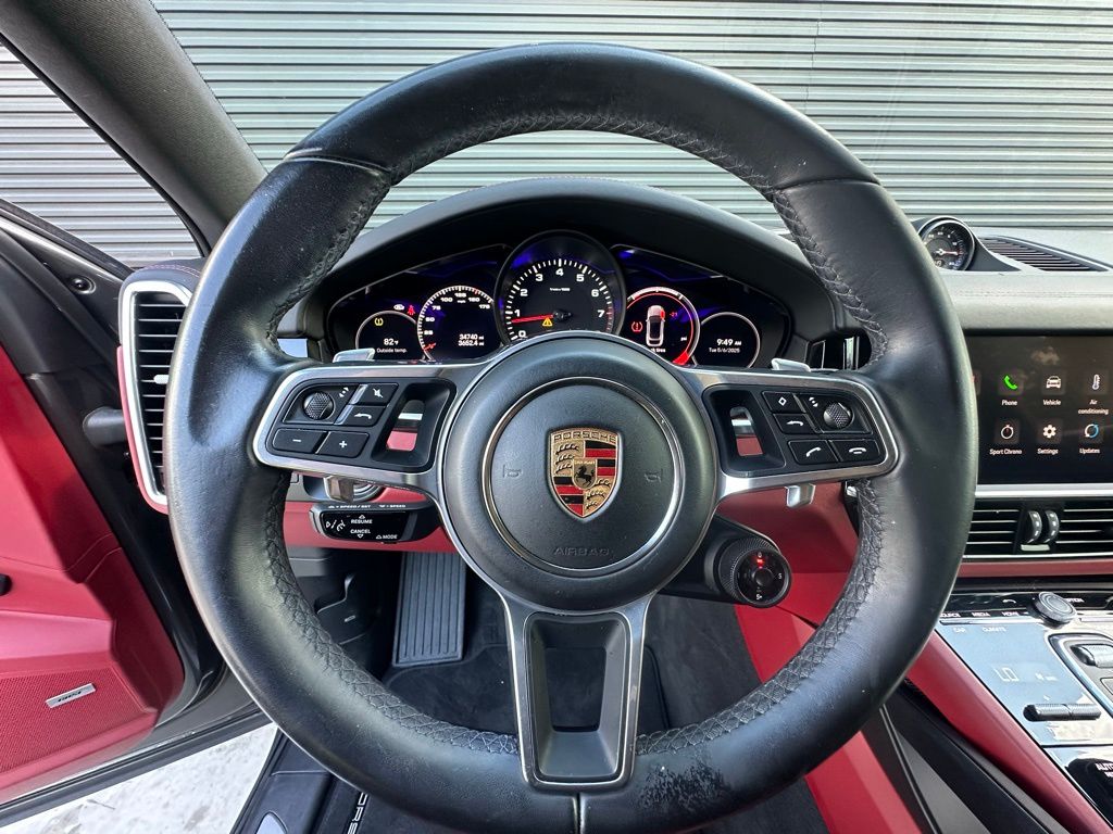 2022 Porsche   18