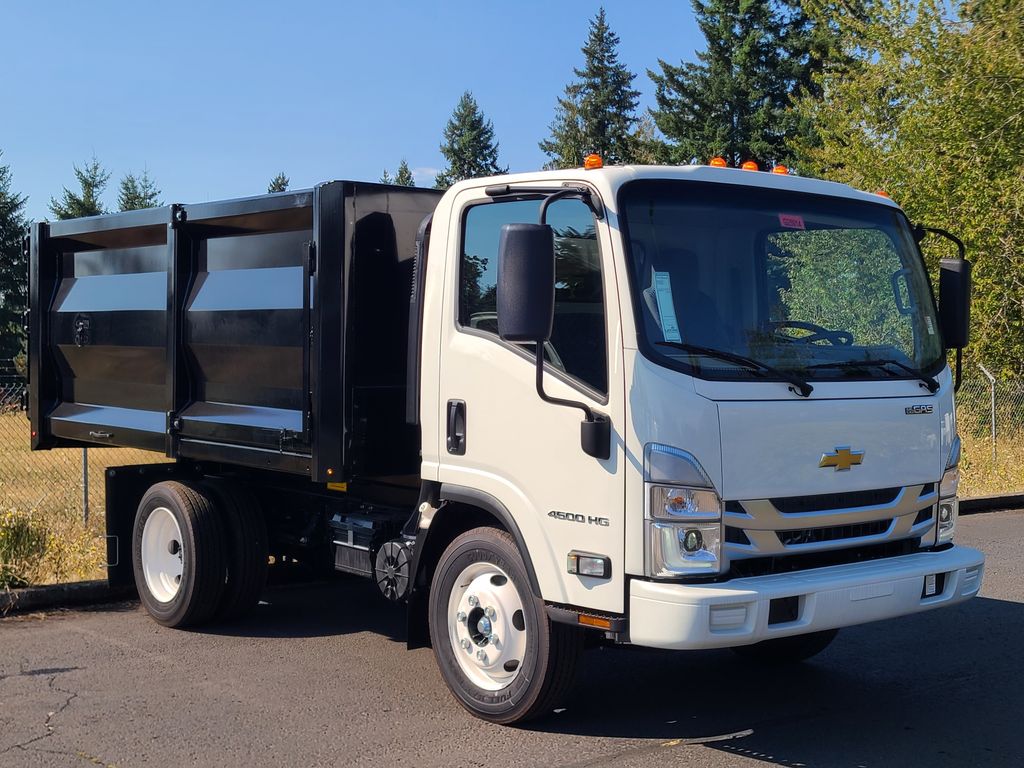 2025 Chevrolet 4500 HG LCF Gas 12ft Landscape Dump