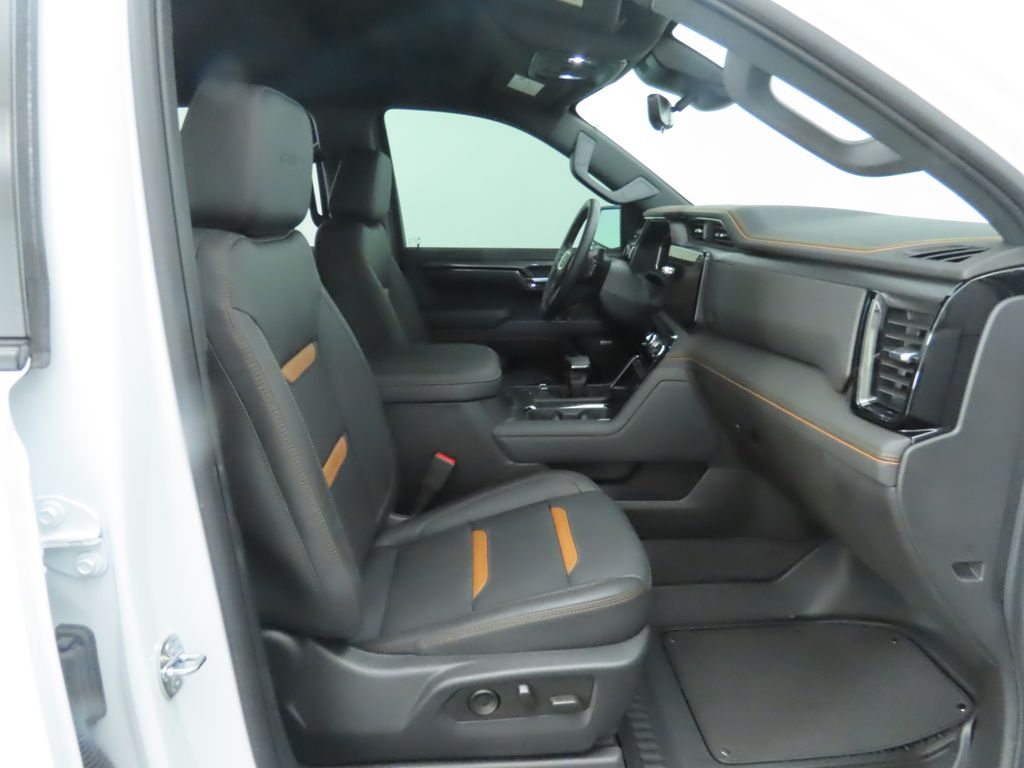 Thumbnail: 2023 GMC Sierra 1500 - 21