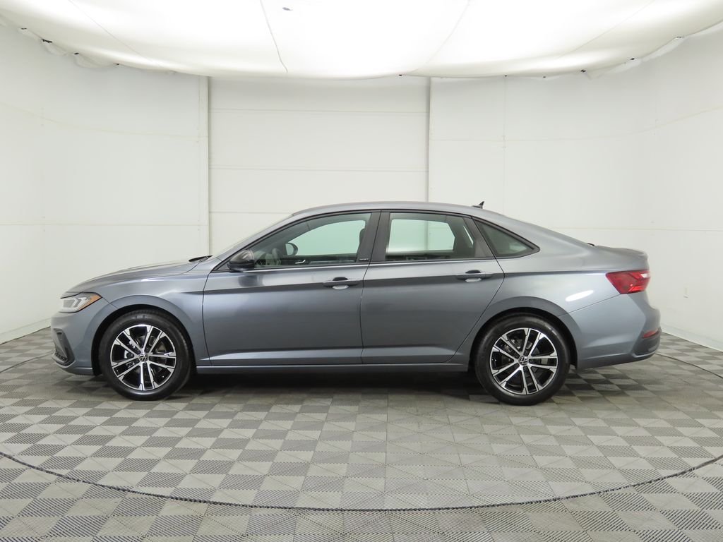 Thumbnail: 2026 Volkswagen Jetta - 8